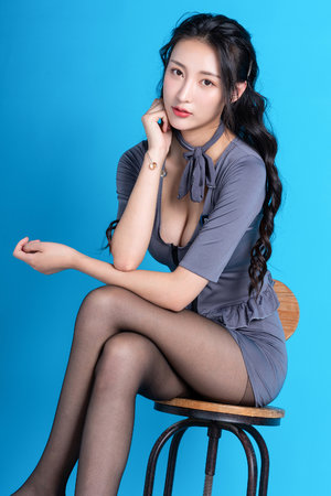 捅进我的阴部舒服到尿床