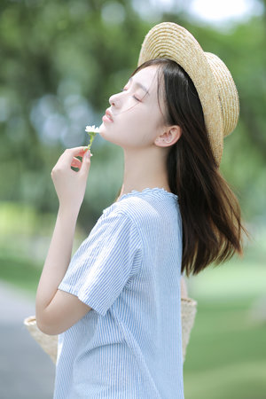 衣袖红镶边韩剧在线观看