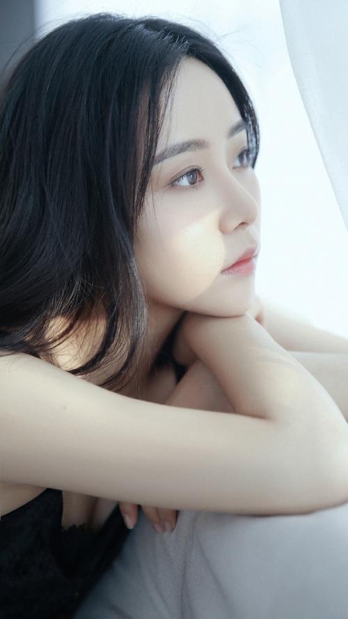 女生屁股为什么大